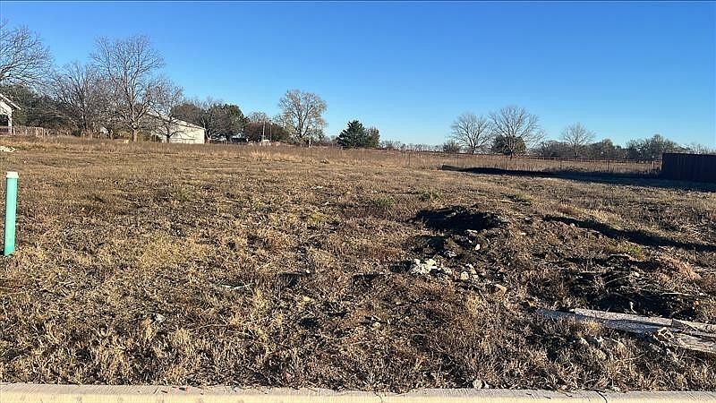 1st image of 1105 Caspian Ln