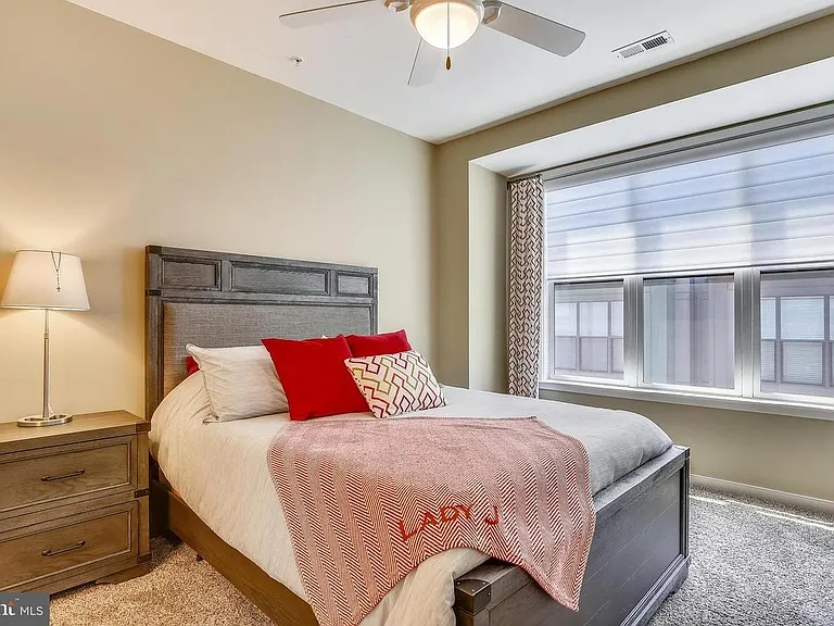 2908 Penny Ln — Photo 18