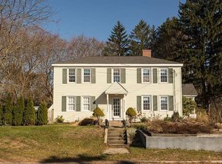 4 Winter St, Wrentham, MA 02093