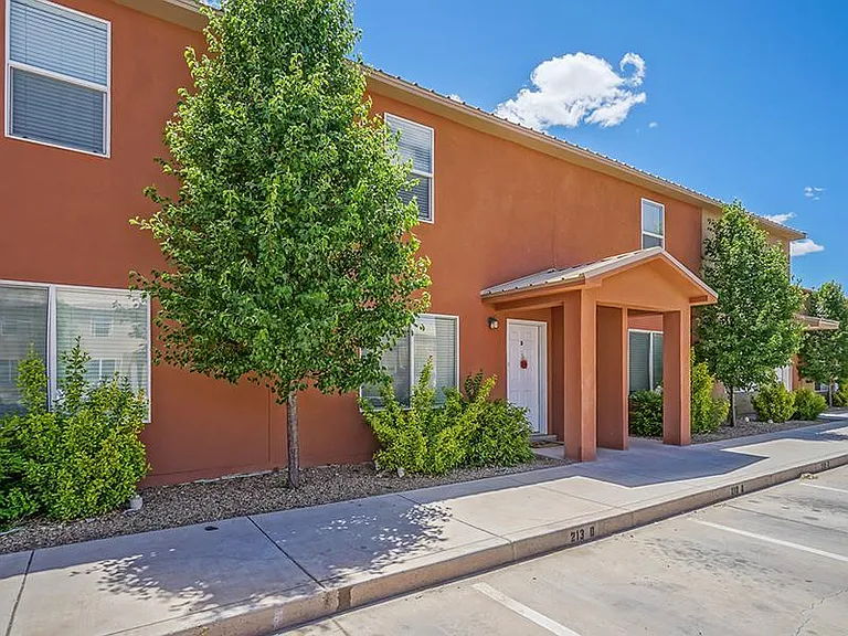 Exterior| 3-bedroom Townhomes | Coronado Townhomes
