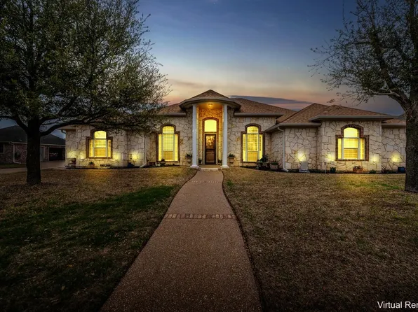 1104 Ridgeview Dr, Hewitt, TX 76643