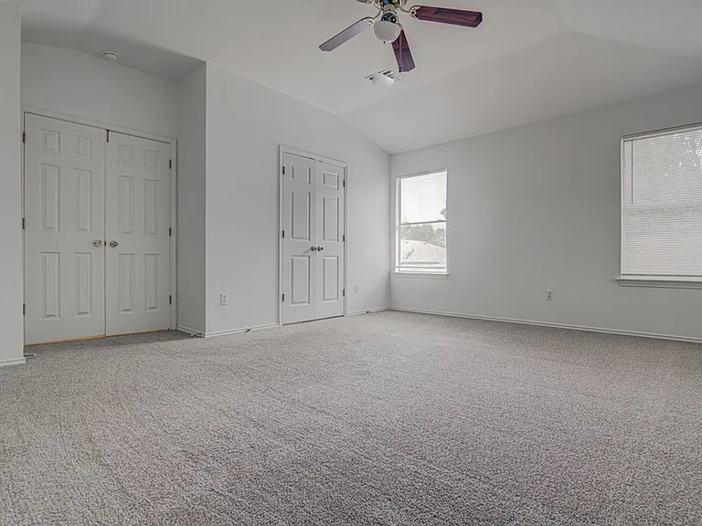 4300 Companeros Way — Photo 23
