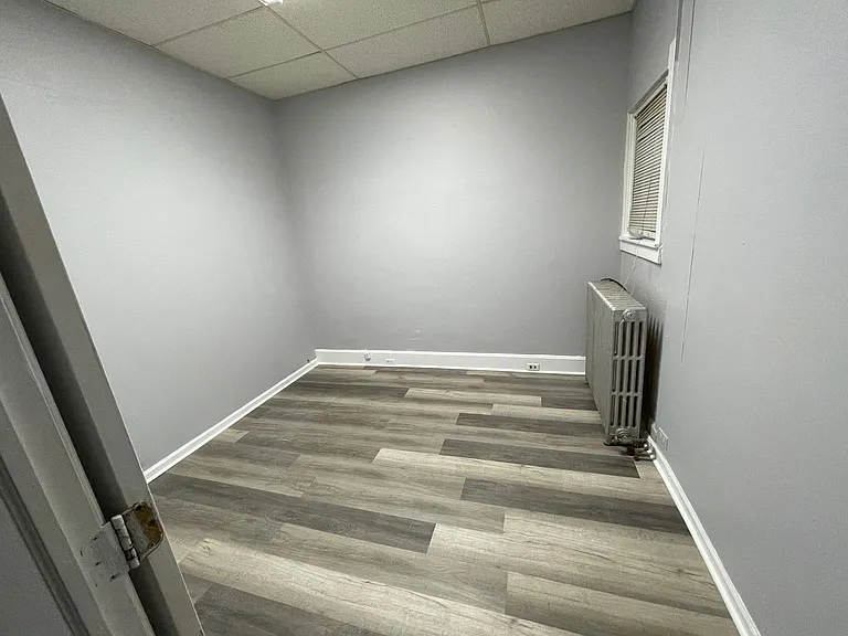 6005 Torresdale Ave — Photo 9