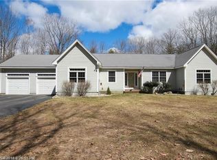 19 Leisure Point Rd, Standish, ME 04084