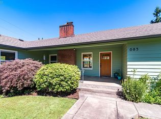 685 W 35th Pl, Eugene, OR 97405
