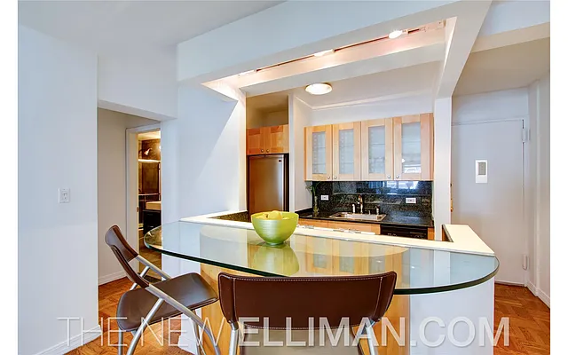 Sold by Douglas Elliman | media 10