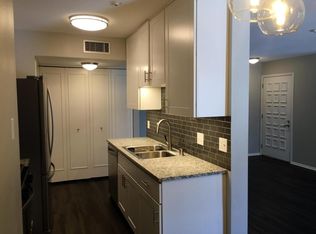 4200 W Rivers Ege Cir #6, Brown Deer, WI 53209