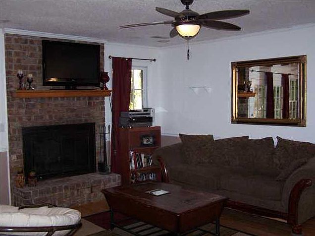 2nd image of 57 Burnt Mills Rd