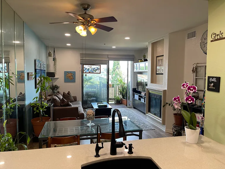 555 Maine Ave #310 — Photo 2