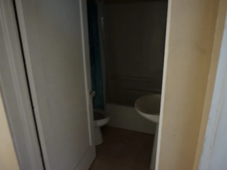 1621 Linden Ave — Photo 8