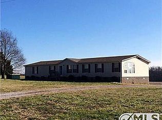 6475 N Pinson Rd, Portland, TN 37148