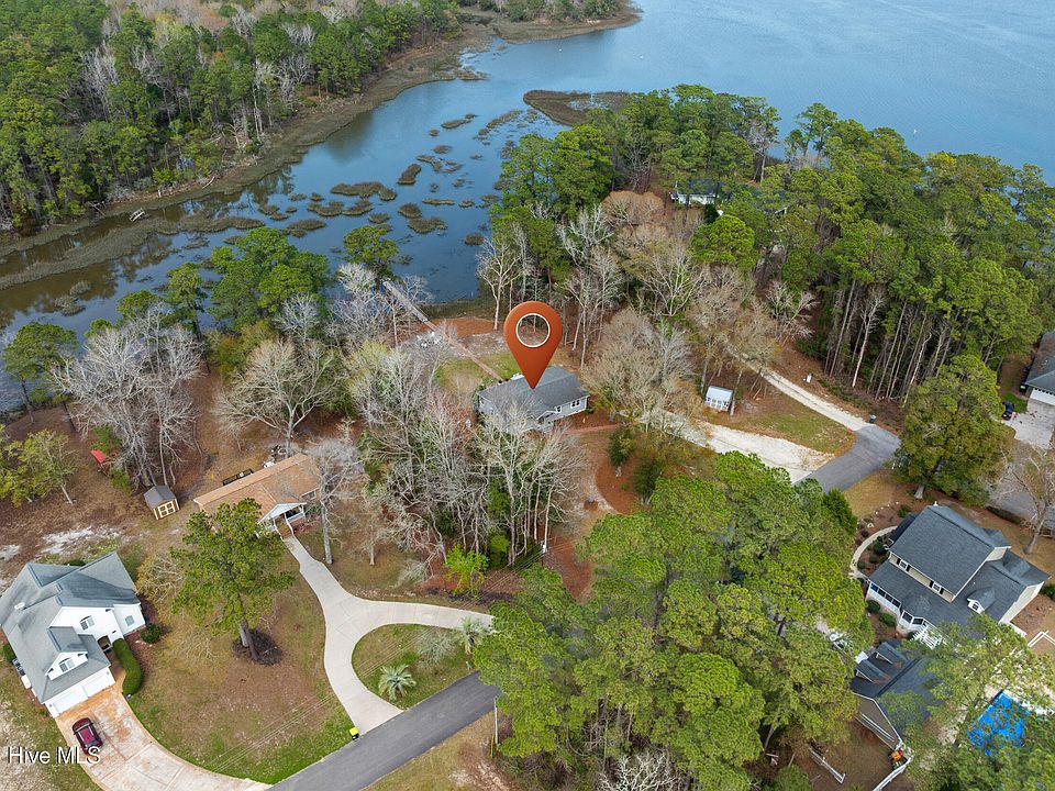 1st image of 3879 Beaver Circle SW