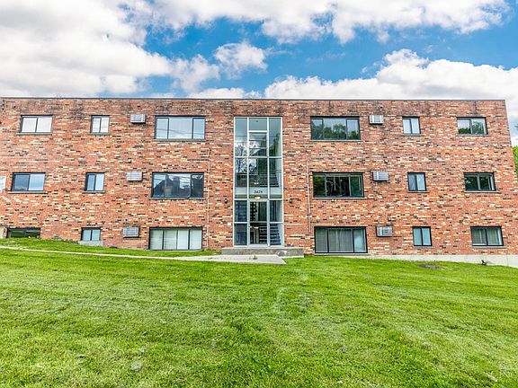 2nd image of 2486 White St #9