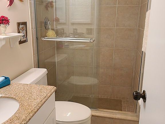 Walk in shower with Glass sl