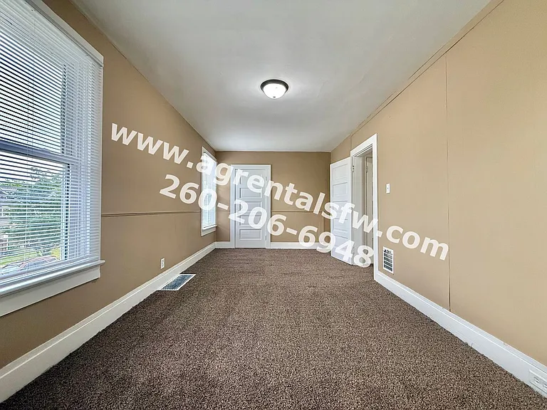 3221 Webster St — Photo 15