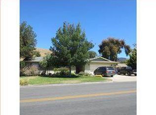 20271 Portola Dr, Salinas, CA 93908
