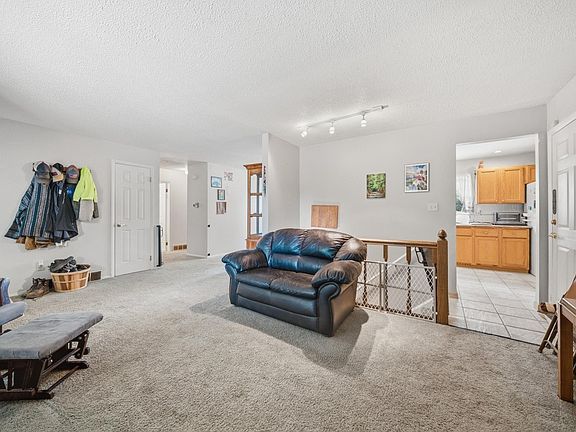 5th image of 2021 27th Ave