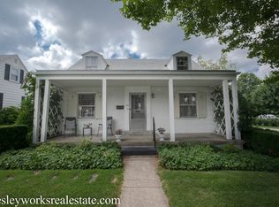 157 W Berger St, Emmaus, PA 18049