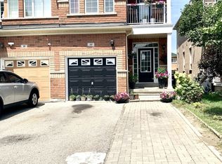 40 Palm Tree Rd #BASEMENT, Brampton, ON L6V 4N6