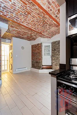 Rented by Centennial Properties NY | media 19