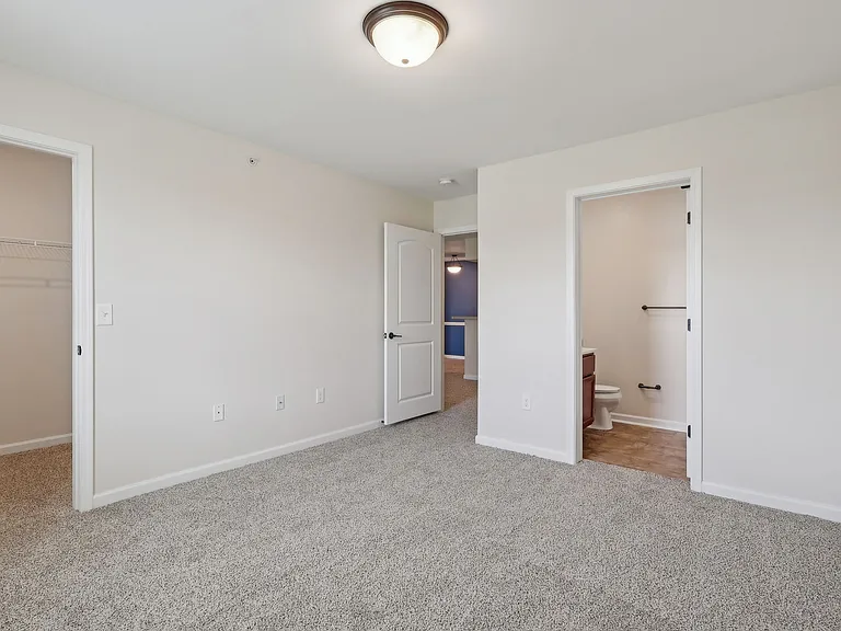 Nicholas Place Apartments — Photo 97