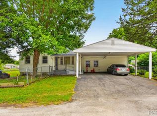 5948 Piat Pl, Centreville, IL 62203