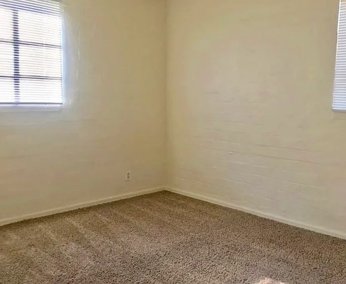 839 E Waverly St #1 — Photo 14