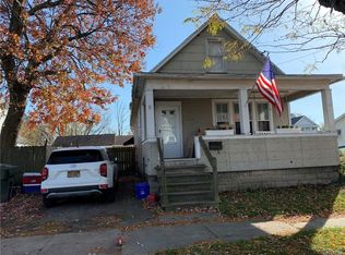 33 1st Ave, North Tonawanda, NY 14120