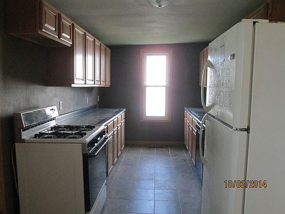 2nd image of 640 1st Ave SE