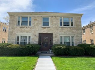 933 Glenview Ave #4, Milwaukee, WI 53213