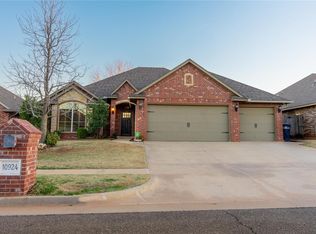 10924 SW 31st St, Yukon, OK 73099