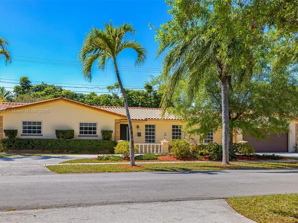 8470 SW 86th Ct, Miami, FL 33143