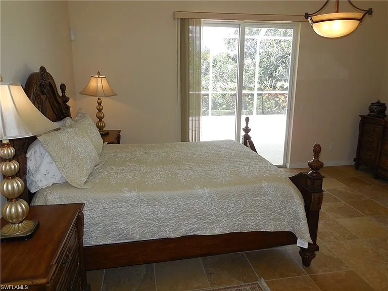 8539 Alessandria Ct — Photo 20