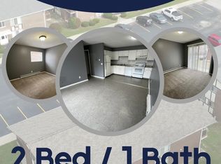 Country Squire *, Saginaw, MI 48601