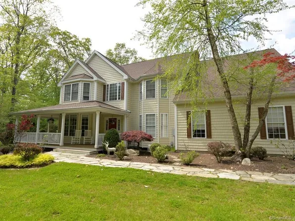 80 Country Lane, Bethany, CT 06524