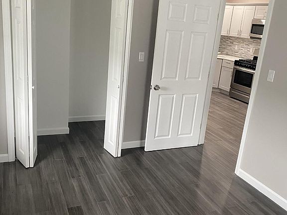 5th image of 194 Mountain Ave #2