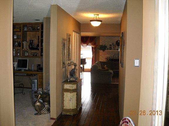 3rd image of 13722 Norland St