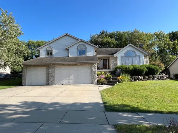 5903 Linden Pkwy, Mc Farland, WI 53558