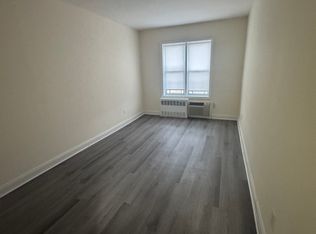 (Undisclosed Address), Staten Island, NY 10306
