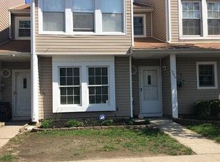984 Jessica Ct, Lakewood, NJ 08701