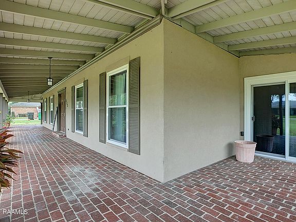 4th image of 113 Estate Dr