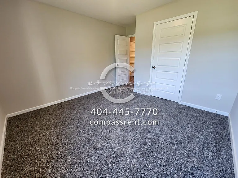 228 Lyndon Way NW — Photo 19