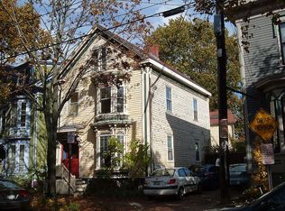 127 Emery St, Portland, ME 04102