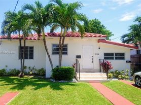 3134 SW 25th Ter, Miami, FL