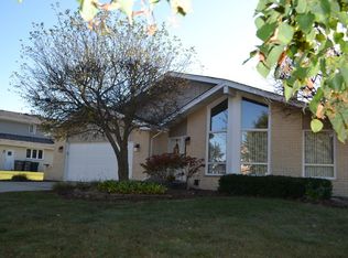 17288 Highwood Dr, Orland Park, IL 60467