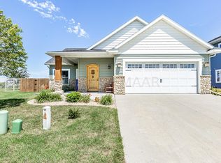 4959 38th Ave S, Fargo, ND 58104