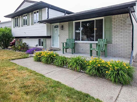 2nd image of 14197 Randall Dr