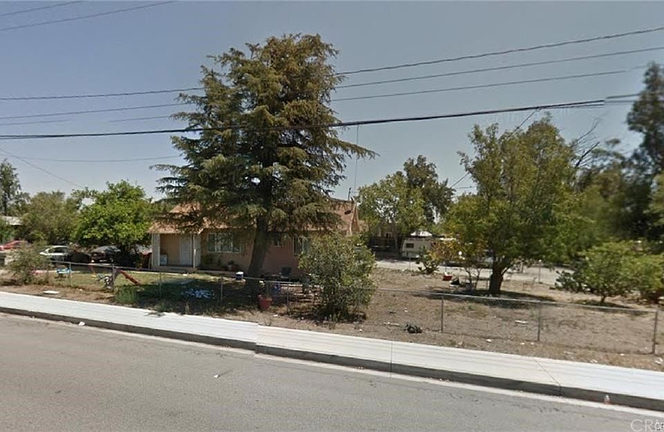 1st image of 7483 Palmetto Ave