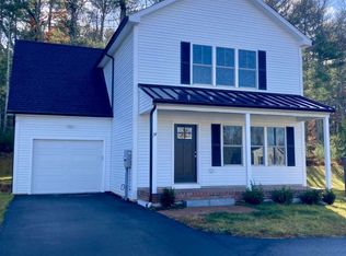 34 Jordan Ln, Colchester, CT 06415