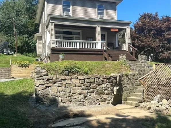 1401 Fairmont St, East Liverpool, OH 43920